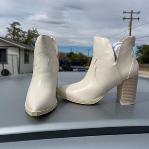 Neutral Cream Block-Heel Ankle Booties